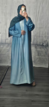 Load image into Gallery viewer, Ombre Cardigan/ Abaya 2 Pc