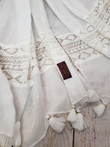 White Beautiful  Lace and tassel  Scarf