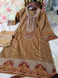 Lawn 3 piece Embroidered suit L