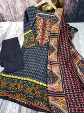 Load image into Gallery viewer, Linen 3 pc Medium with Shawl