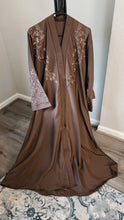 Load image into Gallery viewer, Chantilly Embroidred Abaya/Cardigan